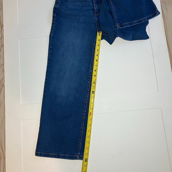 Jones New York Lexington Wide Leg Crop Jeans Womens Size 4 | High Rise Denim - Picture 7 of 10